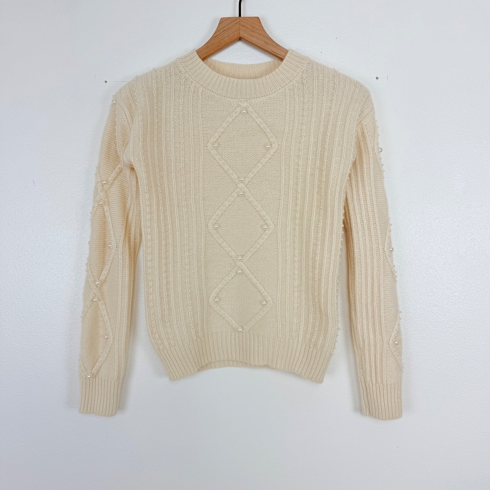 C by Bloomingdales 2 Ply Cashmere Sweater Womens XS Ivory Pearl Embellished - Picture 13 of 14